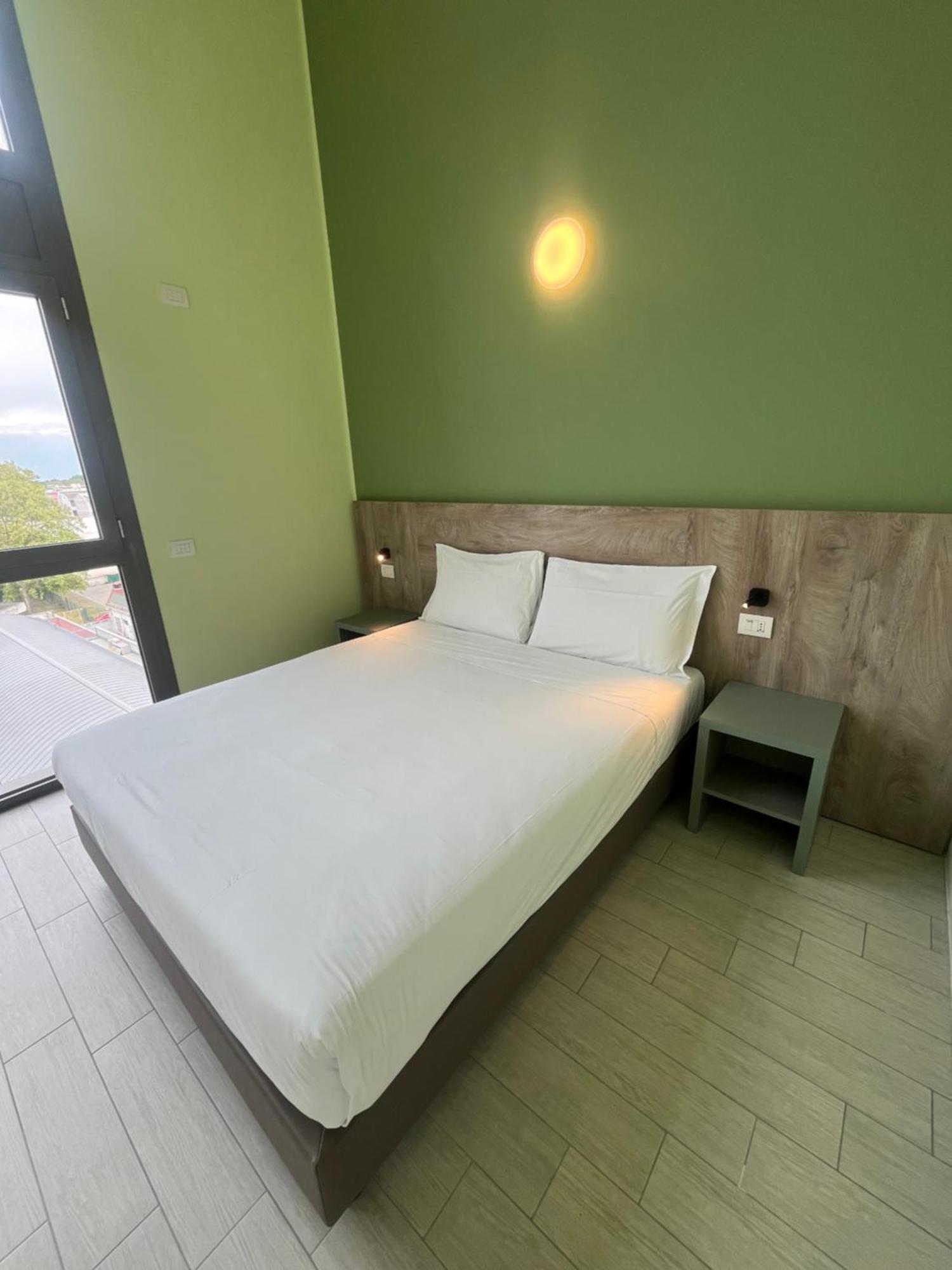 Unico Studios - Milan, Milan